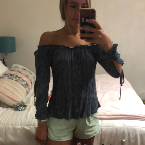 off the shoulder top american eagle - Picture 1 of 7